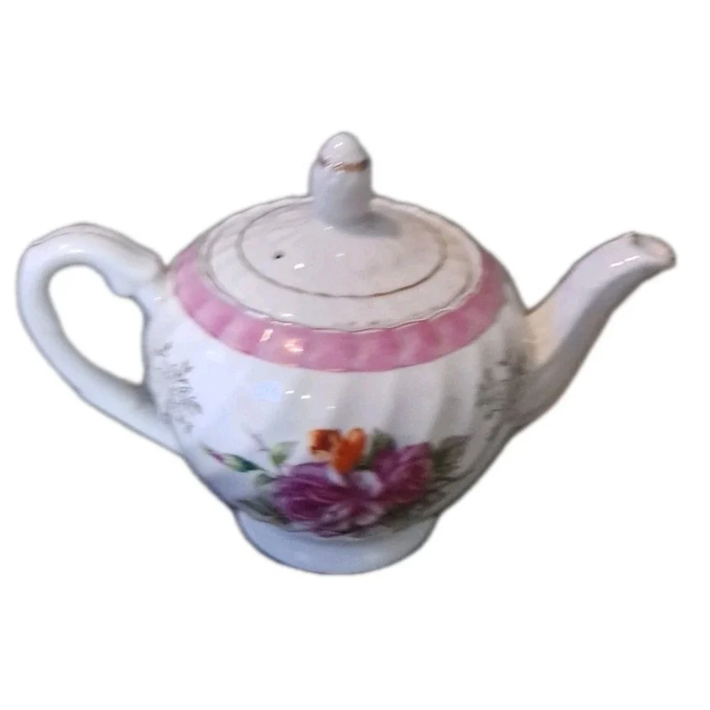 Vtg Ceramic Teapot Pink Roses Unbranded